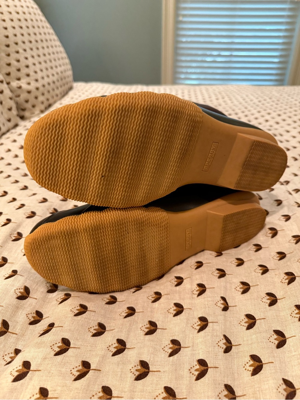 Sperry Classic Brown and Black Duck Boots - Picture 5 of 5